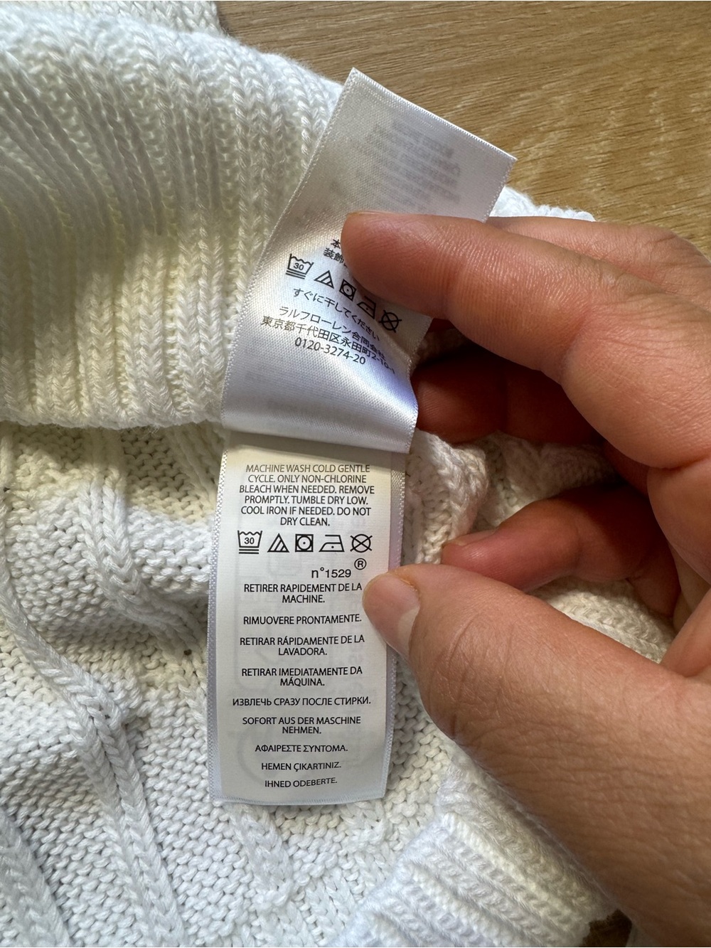Ralph Lauren Cream Cable-Knit V-Neck Sweater - Picture 11 of 16